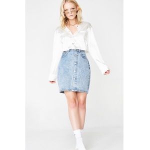 NWT Levi’s Button Through Mom Skirt In Desperate Measure Size 26